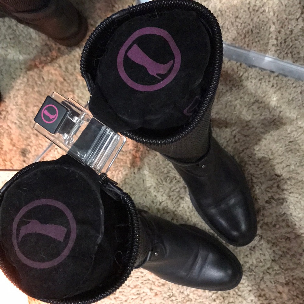 Inflatable Boot shaper/Support - Picture 6 of 6